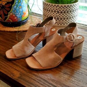 Via spiga suede Sandals